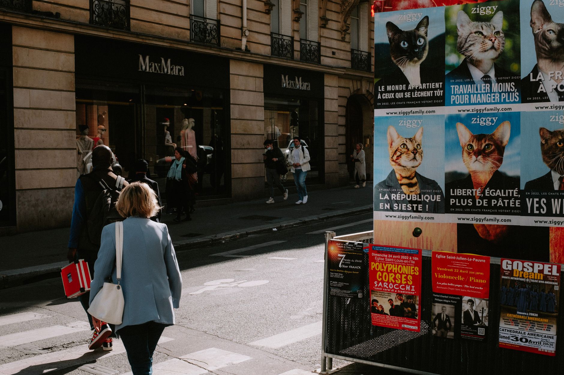 Art Basel Paris 2026 : Les affiches à ne pas manquer pour transformer votre intérieur !
